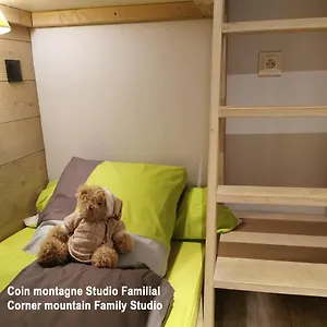 https://chalet-zenarcs.hotels-rhonealpes.com